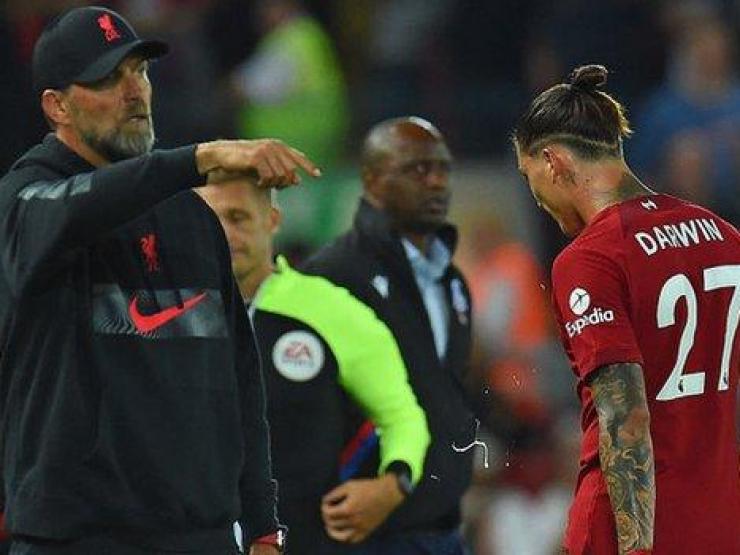 Liverpool âu lo đấu MU: Klopp tiết lộ dễ phải đổi kế hoạch chuyển nhượng