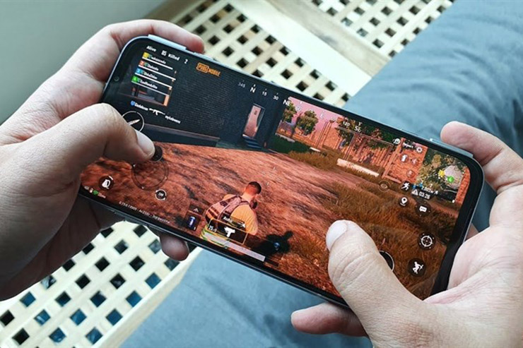 Xiaomi sẵn sàng tung điện thoại chơi game mạnh nhất - 3