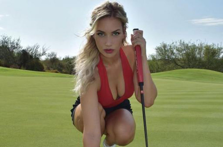 Paige Spiranac tiết lộ sở thích trút bỏ nội y trước khi cô&nbsp;bước vào sân golf