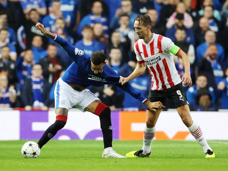 Video bóng đá Rangers - PSV: Sai lầm tai hại, rượt đuổi 4 bàn điên rồ (Cúp C1)