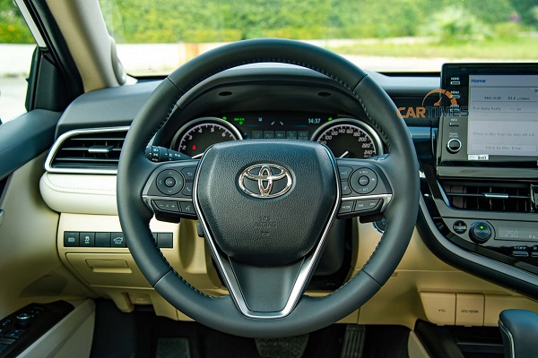 Bảng giá xe Camry của Toyota mới nhất nửa cuối tháng 8/2022 - 9