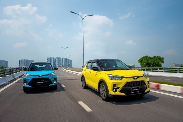 Bảng giá xe Toyota Raize mới nhất tháng 08/2022 cùng đánh giá kỹ thuật - 1