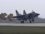 Thế giới - Tiêm kích MiG-31 của Nga mang tên lửa siêu vượt âm Kinzhal tới vùng Kaliningrad