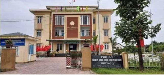 Tin tuc moi nhat 24h: Bắt quả tang người phụ nữ đóng giả y tá vào bệnh viện bắt cóc trẻ em - 3