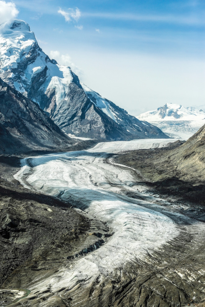 Dòng sông băng trên đường đến Zanskar