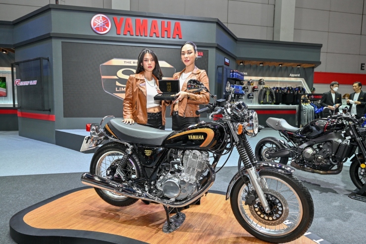 Phát mê xế nổ cổ điển Yamaha SR400 Limited Edition - 1