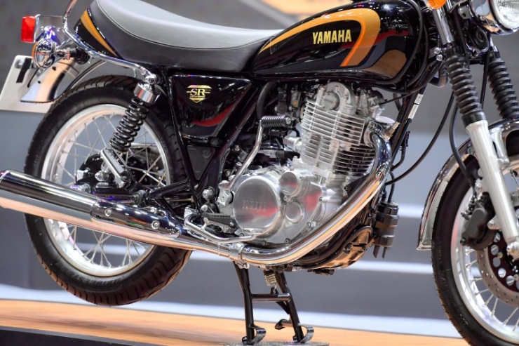 Phát mê xế nổ cổ điển Yamaha SR400 Limited Edition - 6