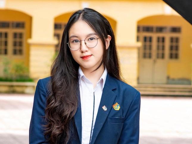 Nữ sinh Hà Nội trúng tuyển 5 trường Đại học top đầu, giành học bổng du học Úc - 1