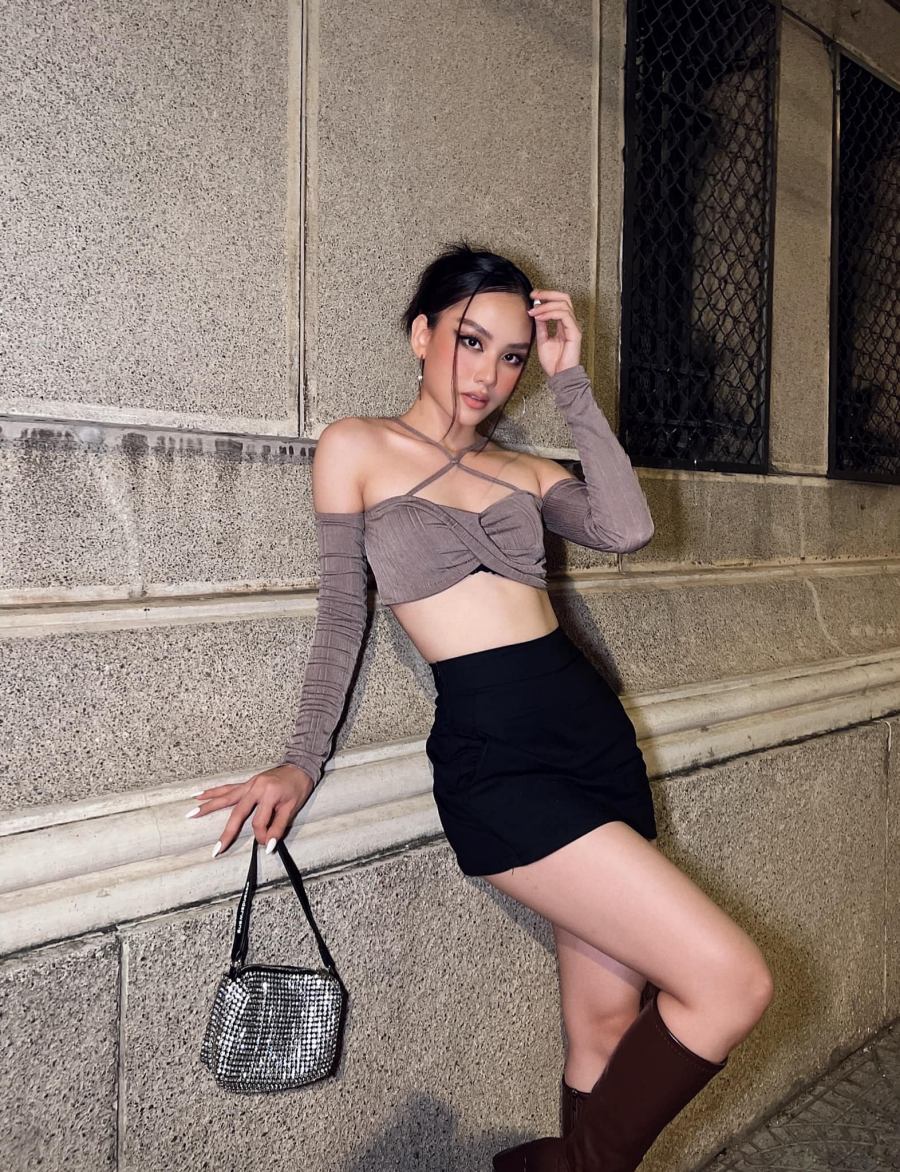 Gu mặc "cháy phố", táo bạo nhưng không thể chê của tân Hoa hậu Thế giới Việt Nam - 5