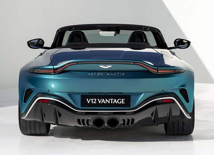 Aston Martin ra mắt mẫu xe V12 Vantage mui trần cuối cùng - 7