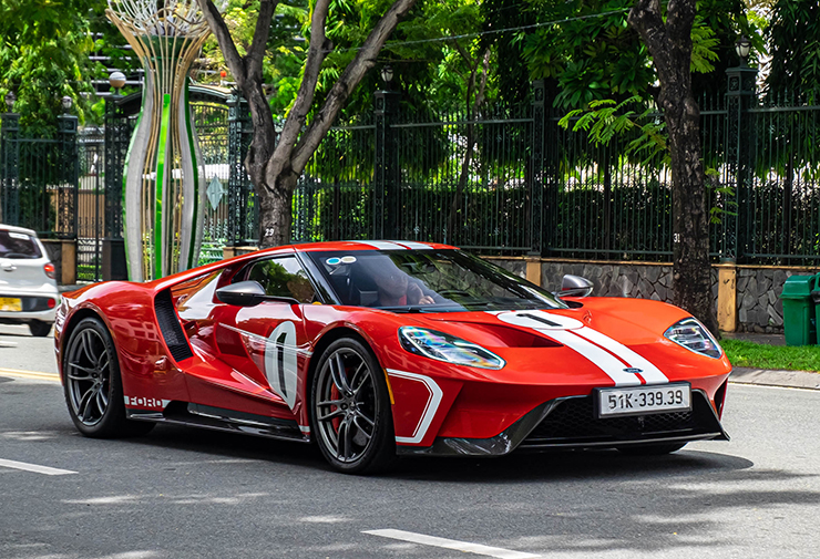 Chi tiết siêu xe Ford GT Heritage Edition có giá hơn 60 tỷ đồng tại TP.HCM - 3