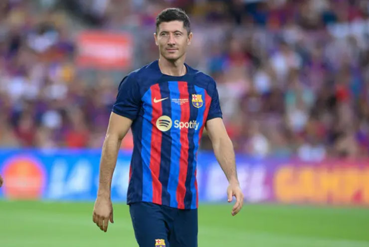 Robert Lewandowski dứt áo rời "Hùm xám xứ Bavaria" để đầu quân cho Barca hè này