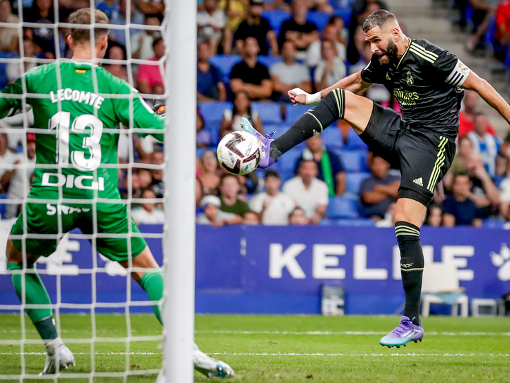 Video bóng đá Espanyol - Real Madrid: Benzema tỏa sáng muộn màng (Vòng 3 La Liga)