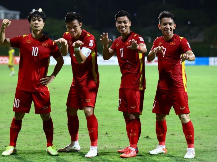 Trực tiếp bốc thăm vòng bảng AFF Cup: Chủ tịch Liên đoàn bóng đá Thái Lan đọc diễn văn mở màn