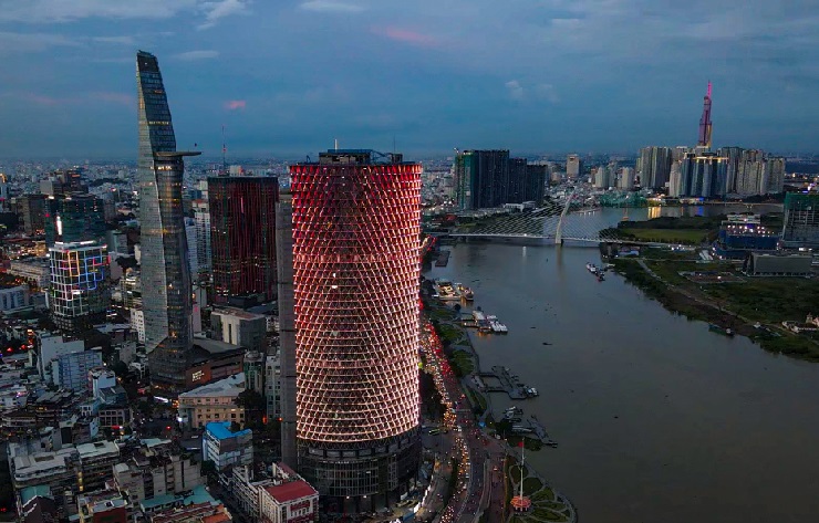 Tòa nhà Saigon One Tower 42 tầng tại số 34 Tôn Đức Thắng, quận 1 tọa lạc tại&nbsp;vị trí đắc địa