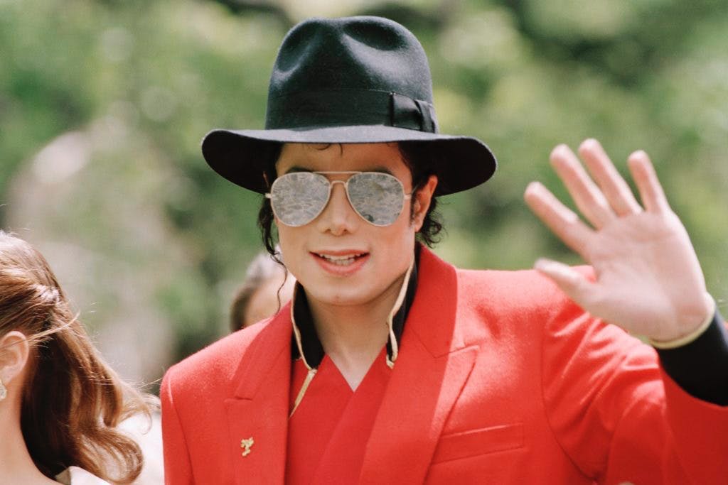 Huyền thoại Michael Jackson ảnh hưởng đến thế giới thời trang như thế nào? - 4