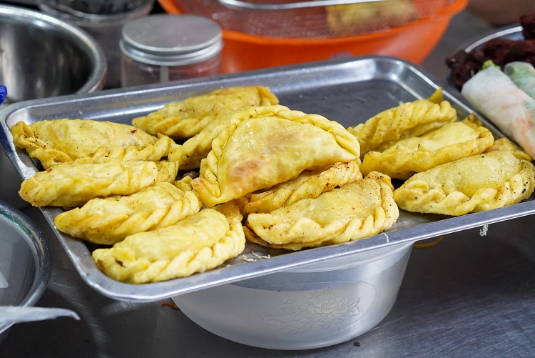 Khám phá “siêu ngõ ẩm thực” chợ Đồng Xuân với… 50.000 đồng - 5