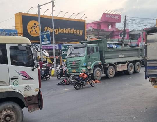 Hiện trường vụ tai nạn thương tâm