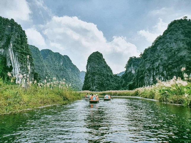 Khám phá Ninh Bình: Hang Múa, phố cổ Hoa Lư hứa hẹn là địa điểm hút du khách dịp nghỉ lễ - 6