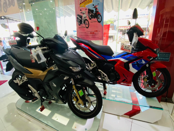 Bảng giá Honda Winner X đầu tháng 9/2022, khuyến mại khủng