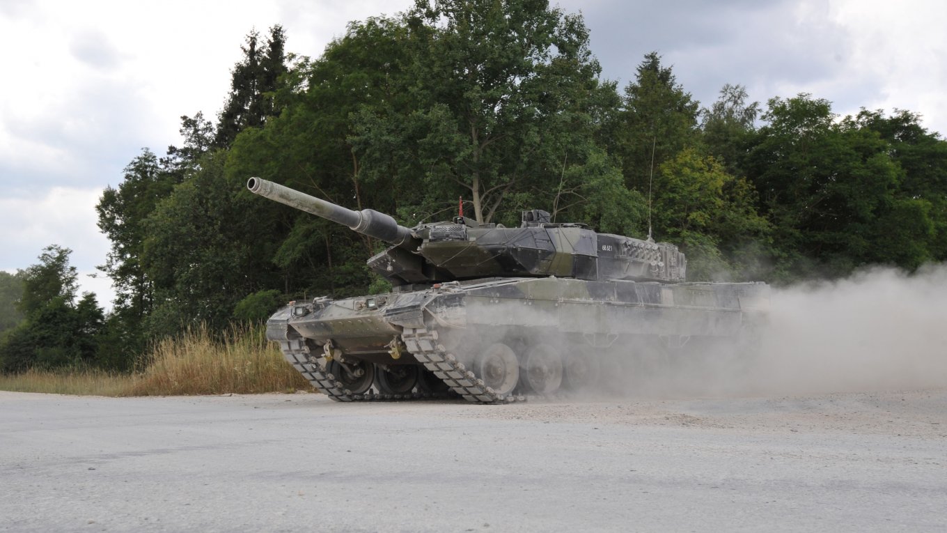 Leopard 2 là xe tăng chủ lực của NATO ở châu Âu.