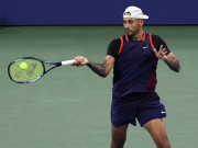 Thể thao - Video tennis Kyrgios - John Wolf: 3 set chóng vánh, bản lĩnh cứu break (Vòng 3 US Open)