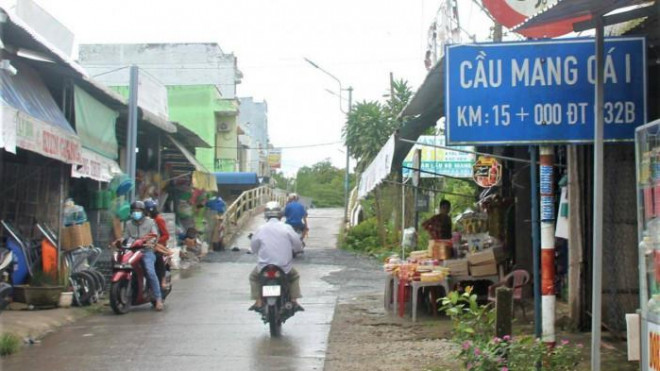 Cầu Mang Cá