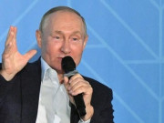 Thế giới - Tổng thống Putin nói Nga 'mới thực sự là đất nước Mặt trời mọc'