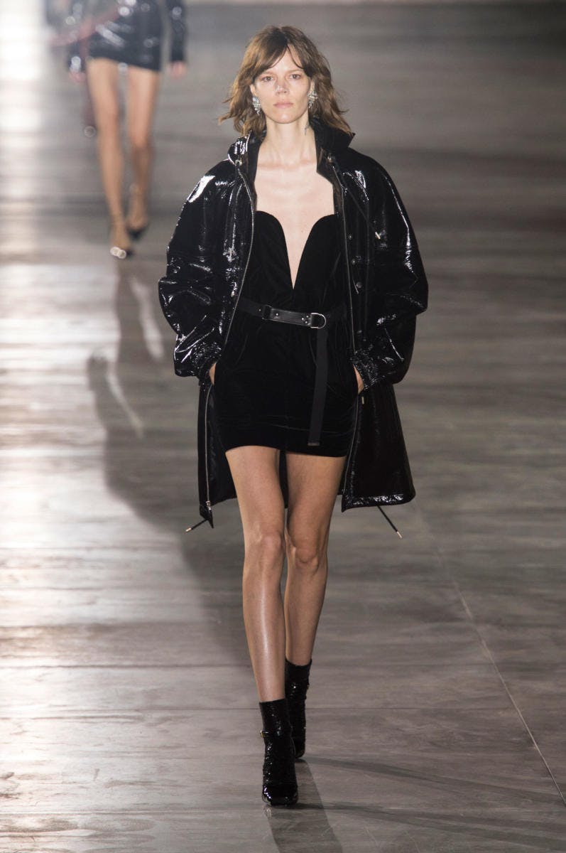 7 khoảnh khắc đáng nhớ của Anthony Vaccarello - 6