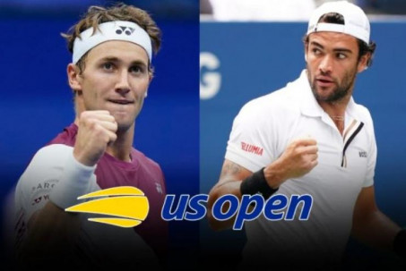US Open ngày 9: Casper Ruud đánh bại Berrettini để vào bán kết