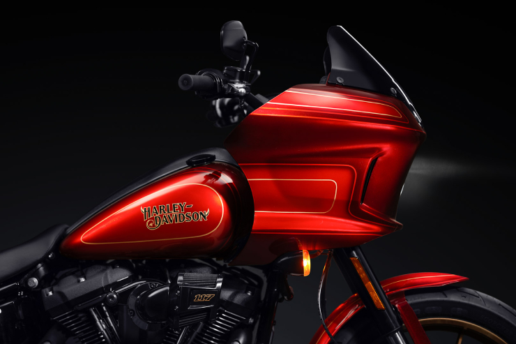 Xuất xưởng “khủng long” 2022 Harley-Davidson Low Rider EI Diablo - 3