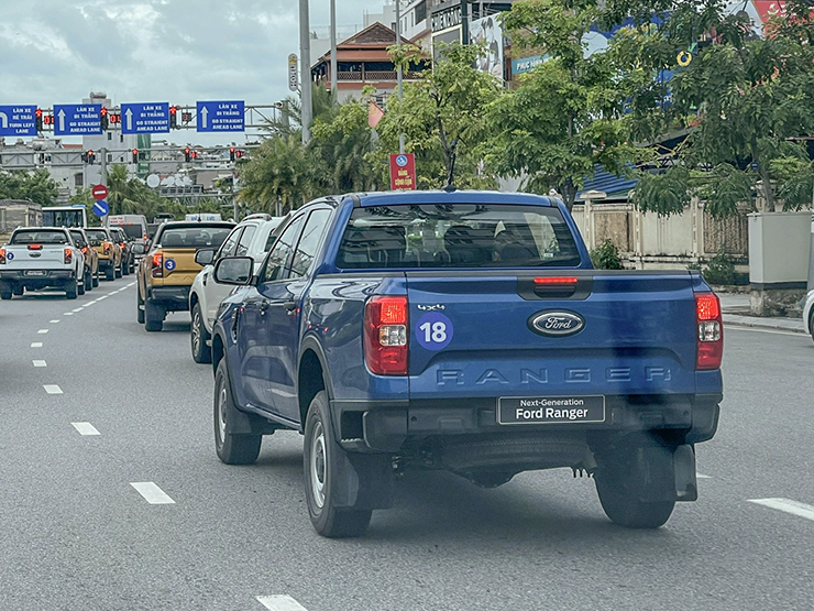 Đây là phiên bản thấp nhất trong dòng xe Ranger thế hệ mới - 2