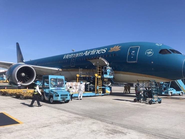 2,2 tỷ cổ phiếu Vietnam Airlines đối diện nguy cơ bị hủy niêm yết bắt buộc