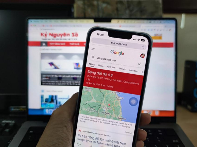 Kiểm tra thông tin động đất trên Google. Ảnh: MINH HOÀNG