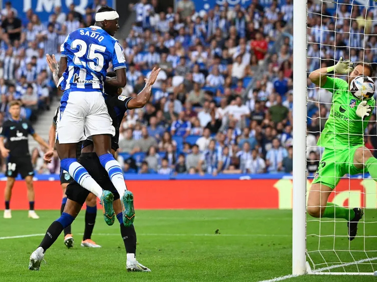 Video bóng đá Getafe - Real Sociedad: Siêu phẩm mở màn, rượt đuổi hấp dẫn (Vòng 5 La Liga)