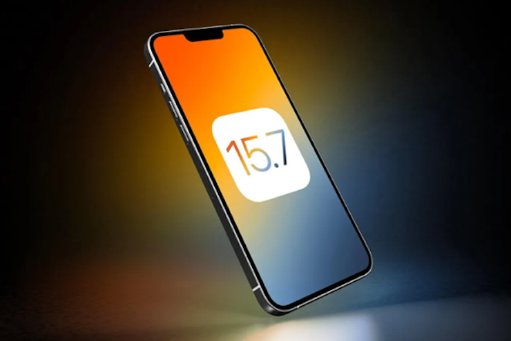 Tại sao nên cập nhật ngay iOS 15.7 cho chiếc iPhone đã 7 năm tuổi này?