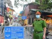 Tin tức trong ngày - Hà Nội: Phố cà phê đường tàu bị rào chắn, du khách tiếc nuối ra về