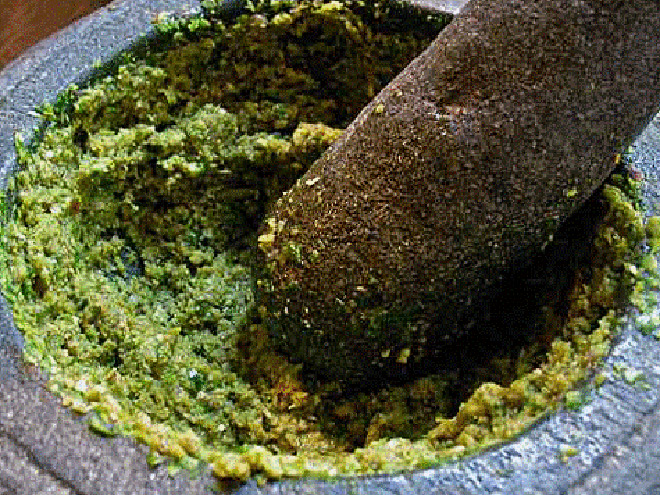 Mắc trĩ đau rát, nhấp nhổm không yên, biết mẹo này "mừng như bắt được vàng"! - 2