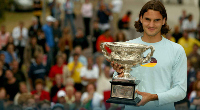 Tóc dài lãng tử tiếp tục lên ngôi Australian Open 2004.
