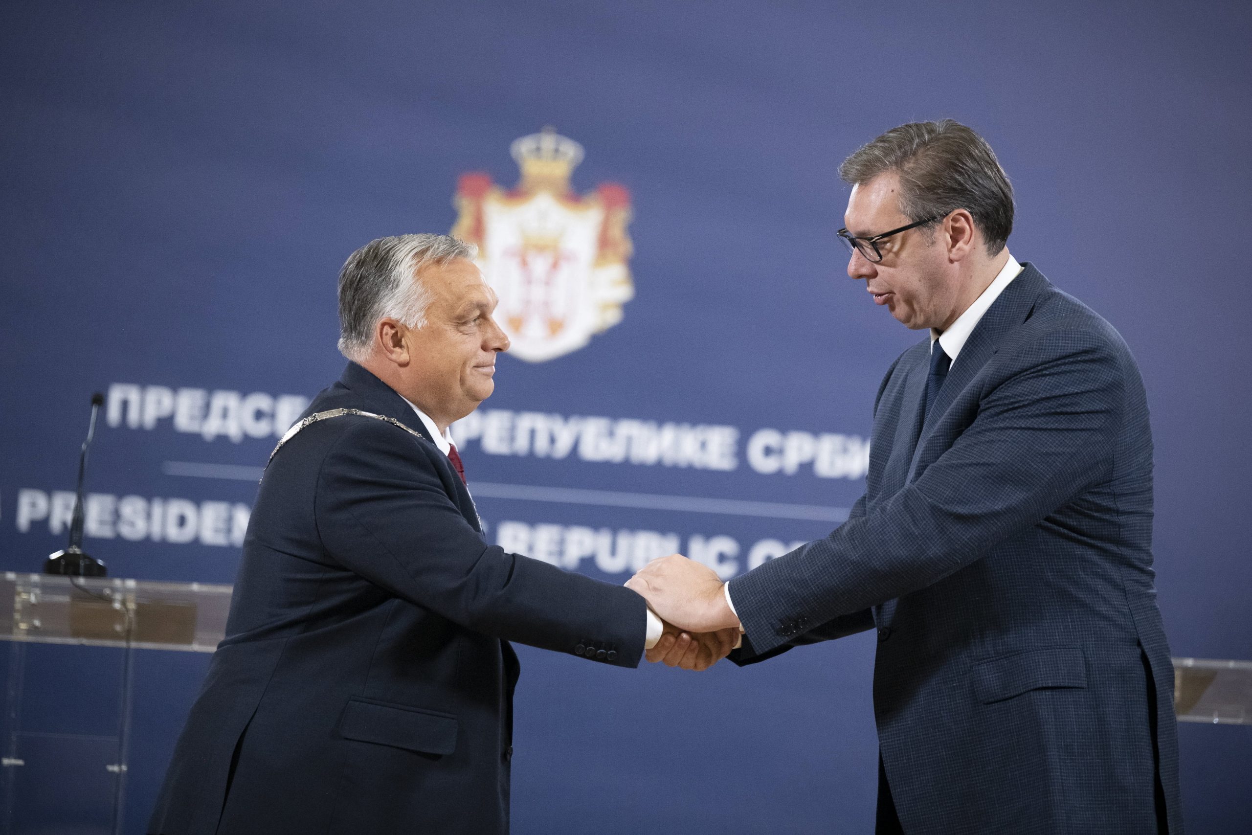 Tổng thống Serbia Aleksandar Vucic (phải) gần đây có cuộc gặp người đồng cấp Hungary Viktor Orban. Ảnh minh họa.