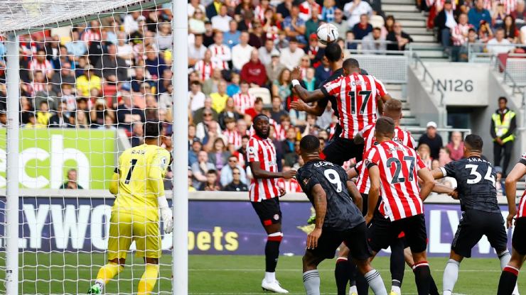 Trực tiếp bóng đá Brentford - Arsenal: Đội chủ nhà nỗ lực bất thành (Hết giờ) - 1