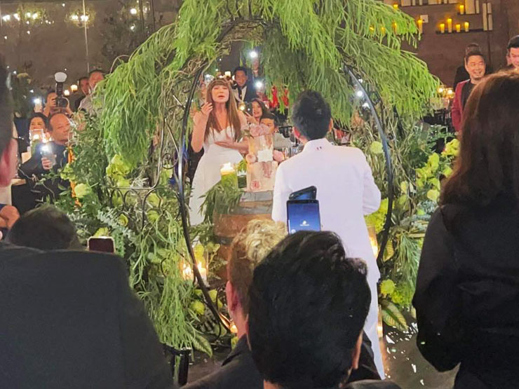 Thanh Hà, Phương Uyên bí mật làm đám cưới tại Mỹ, 200 khách tham dự