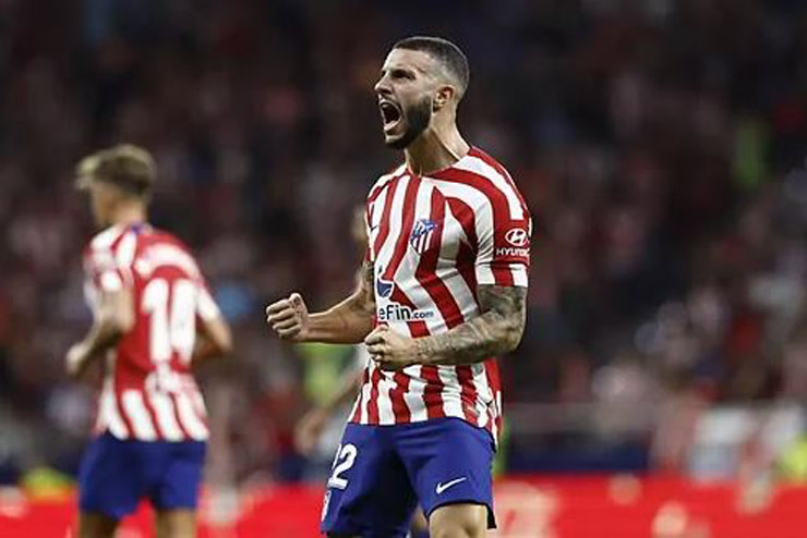 Bàn thắng khá may mắn của Mario Hermoso giúp Atletico Madrid sống lại hy vọng có điểm