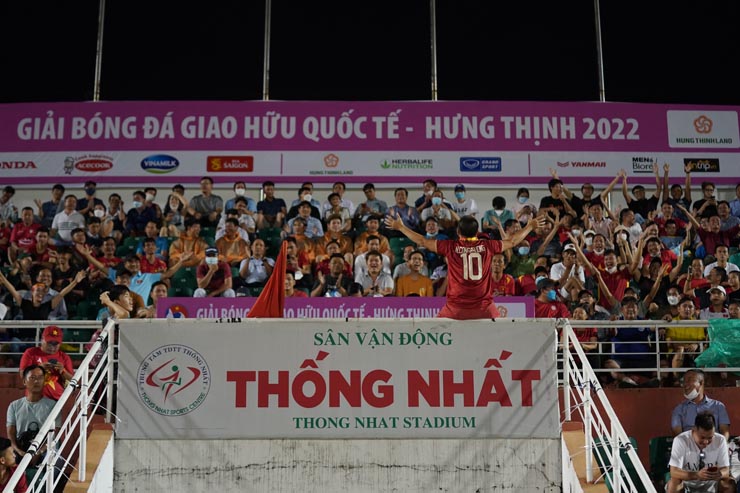 Trực tiếp bóng đá ĐT Việt Nam - Singapore: Những phút cuối thong dong (Hết giờ) - 14