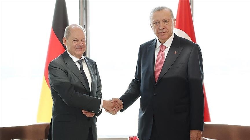 Thủ tướng Đức Olaf Scholz gặp Tổng thống Thổ Nhĩ Kỳ Erdogan tại New York, Mỹ.