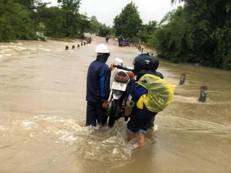 Nhiều nhà cửa, hoa màu ở Tây Nguyên bị ngập do mưa lũ