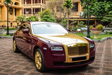 Rolls-Royce Ghost "dát vàng" của ông Trịnh Văn Quyết được đấu giá để trừ nợ