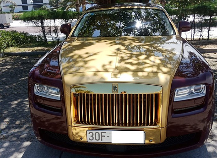 Rolls-Royce Ghost &#34;dát vàng&#34; của ông Trịnh Văn Quyết được đấu giá để trừ nợ - 3