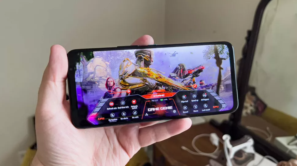 Asus ROG Phone 6 Pro.