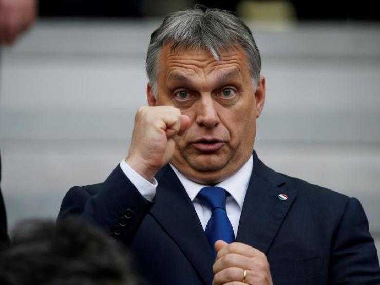 EU có động thái ”rắn” với Hungary